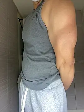 Snapshot of kenjisexy3 chatting on 16, 3, 2026 kenjisexy3 online show from 16, 3, 2026