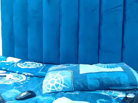 Snapshot of CreamyTea chatting on 4, 3, 2026 CreamyTea online show from 4, 3, 2026