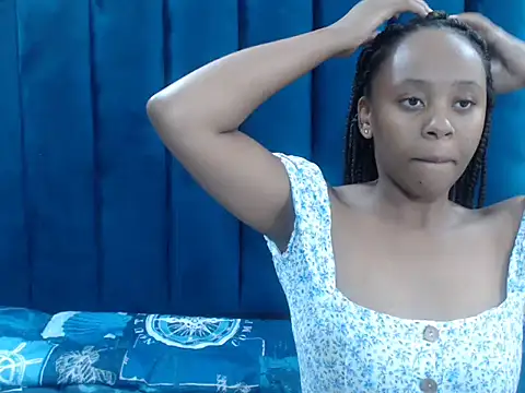 Snapshot of CreamyTea chatting on 14, 3, 2026 CreamyTea online show from 14, 3, 2026