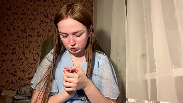 Snapshot of Hanna__Montanna chatting on 15, 3, 2026 Hanna Montanna online show from 15, 3, 2026