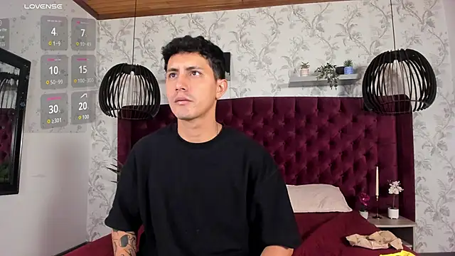 kamal wolff online show from 4, 3, 2026