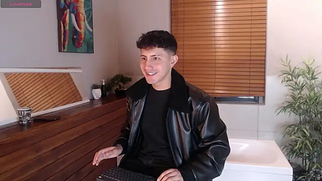 kamal wolff online show from 12, 3, 2026