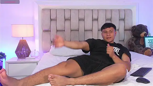 Snapshot of jordan_thompson chatting on 24, 2, 2026 jordan thompson online show from 24, 2, 2026