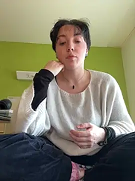 FreyaSlay299 online show from 3, 3, 2026