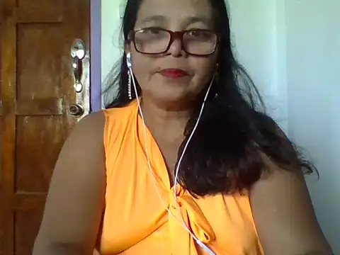 Flowerblossom123 online show from 29, 4, 2026