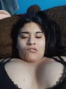 Orianamzn21 online show from 4, 8, 2026