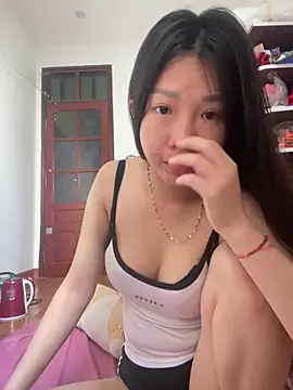 Snapshot of Miumieu2 chatting on 10, 3, 2026 Miumieu2 online show from 10, 3, 2026