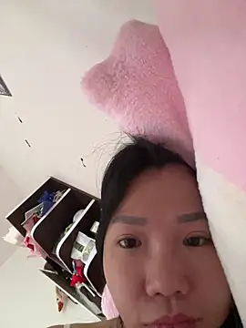 Miumieu2 online show from 4, 5, 2026