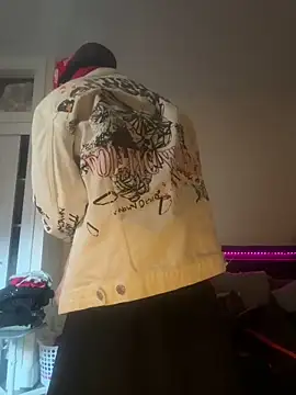 Snapshot of BunnyYT chatting on 9, 3, 2026 BunnyYT online show from 9, 3, 2026