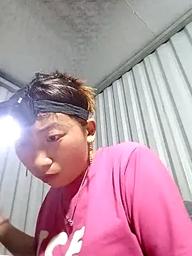 Xuka-xx online show from 5, 3, 2026