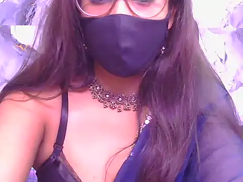 Aayesha-queen online show from 3, 5, 2026