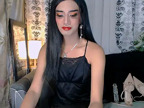 Snapshot of Queeny_Cassandra chatting on 22, 7, 2026 Queeny Cassandra online show from 22, 7, 2026