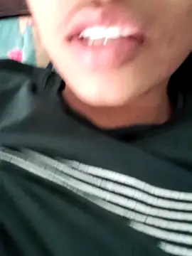 Sexy singh 01 online show from 17, 3, 2026