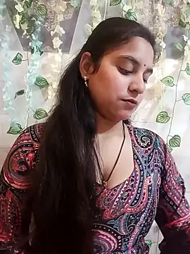 lovely-girl99 online show from 9, 4, 2026