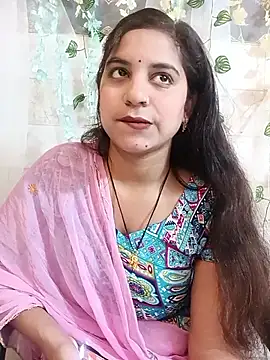 lovely-girl99 online show from 10, 4, 2026