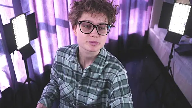 Snapshot of LibbyDuhl chatting on 5, 3, 2026 LibbyDuhl online show from 5, 3, 2026