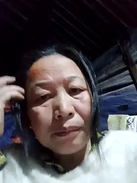 heesuu11 online show from 9, 3, 2026