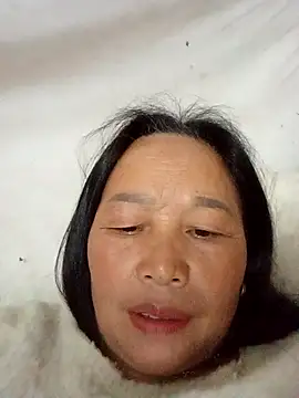heesuu11 online show from 30, 4, 2026