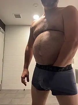 chubbylittlesecret online show from 15, 6, 2026