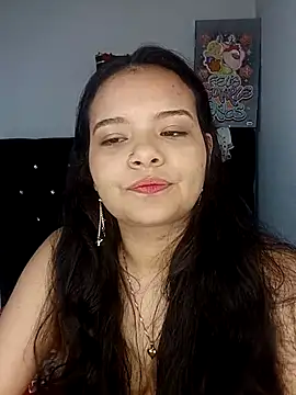 Emily Rouse23 online show from 6, 5, 2026
