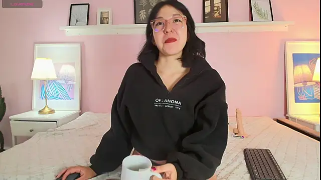 Abigailladyy online show from 18, 5, 2026