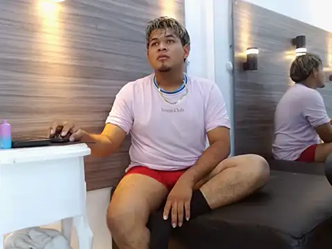 jacobxhott online show from 25, 3, 2026