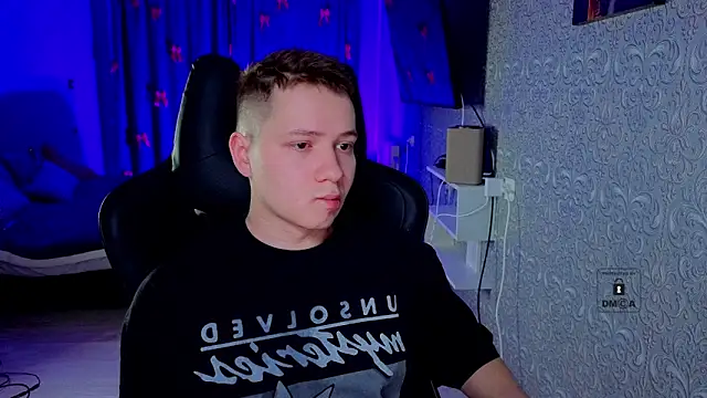 Snapshot of Karl_Night_ chatting on 8, 3, 2026 Karl Night online show from 8, 3, 2026