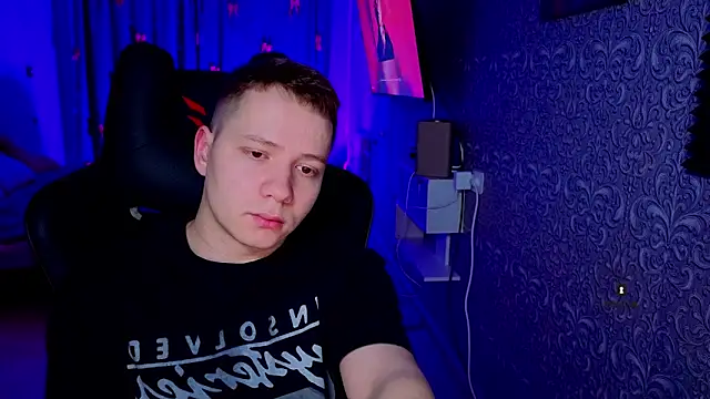 Snapshot of Karl_Night_ chatting on 9, 3, 2026 Karl Night online show from 9, 3, 2026