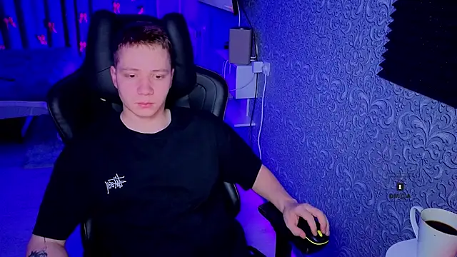 Snapshot of Karl_Night_ chatting on 18, 3, 2026 Karl Night online show from 18, 3, 2026