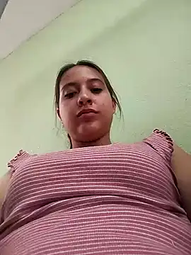 MaskedLatinaX online show from 30, 4, 2026