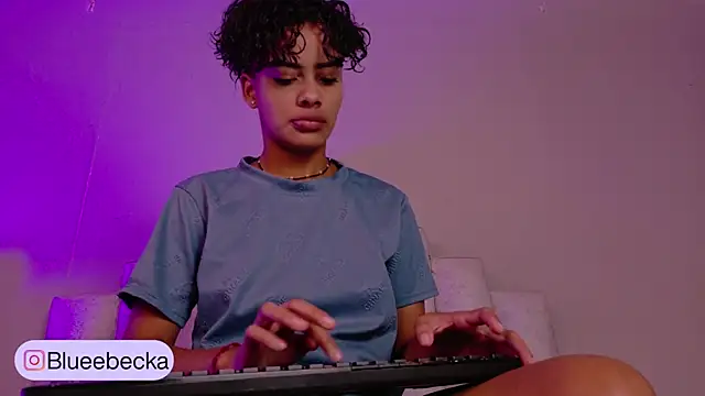 BeckaBlue online show from 1, 5, 2026