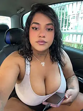 Nahomy firee online show from 1, 5, 2026