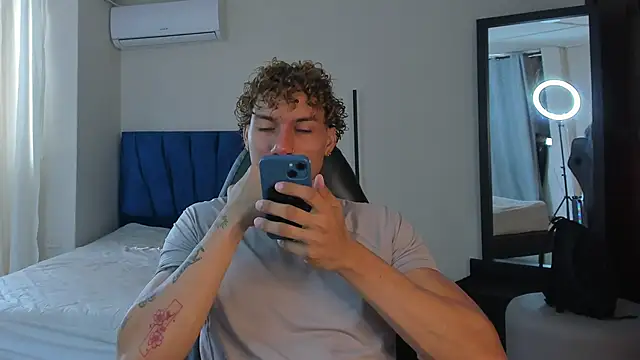 adam smiith1 online show from 4, 3, 2026