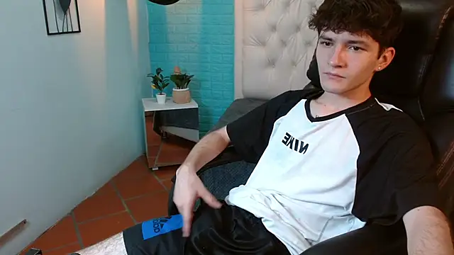 trevor mob online show from 14, 5, 2026