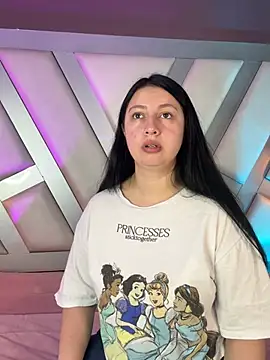 Ashleeyprincess01 online show from 4, 8, 2026