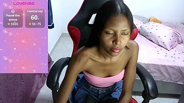 Snapshot of Dulce_camx chatting on 13, 3, 2026 Dulce camx online show from 13, 3, 2026