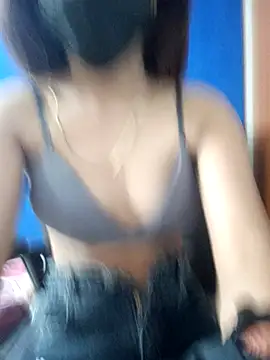 Sexy aakansha online show from 3, 5, 2026