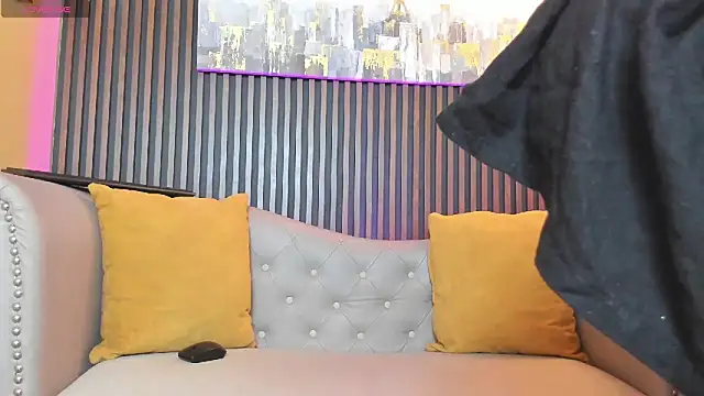Elisasue online show from 30, 4, 2026