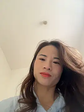 Mia-lp online show from 3, 5, 2026