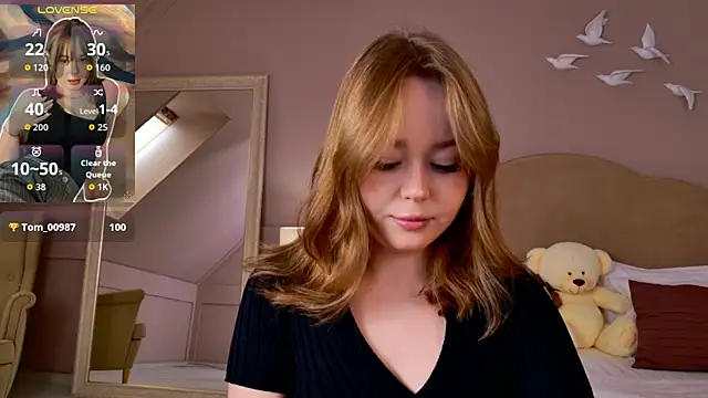ElaraVance online show from 7, 5, 2026
