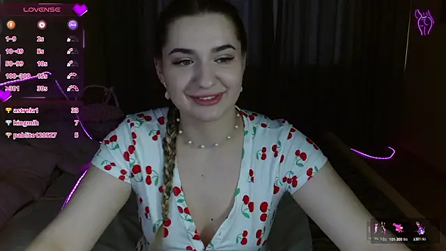 Smi1eF1ower online show from 10, 3, 2026