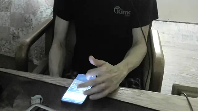 Snapshot of FiSTALiTY chatting on 4, 3, 2026 FiSTALiTY online show from 4, 3, 2026