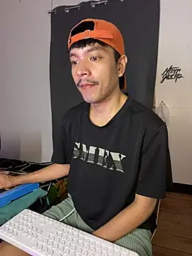 asian darlingcummersxXx online show from 4, 8, 2026