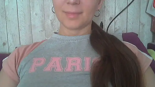 White Glow online show from 24, 3, 2026