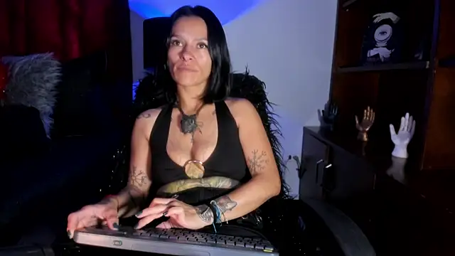 Snapshot of Amelie_Blake chatting on 12, 3, 2026 Amelie Blake online show from 12, 3, 2026