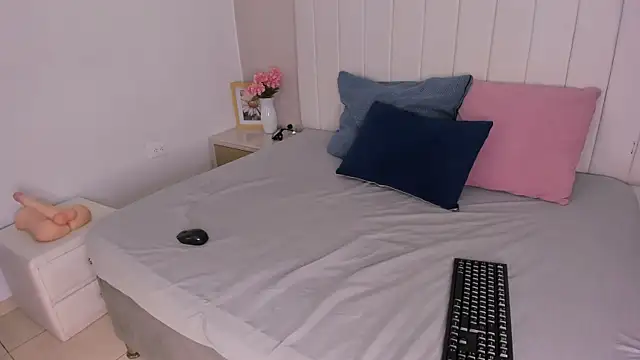 Snapshot of sophia_walkett_ chatting on 27, 6, 2026 sophia walkett online show from 27, 6, 2026