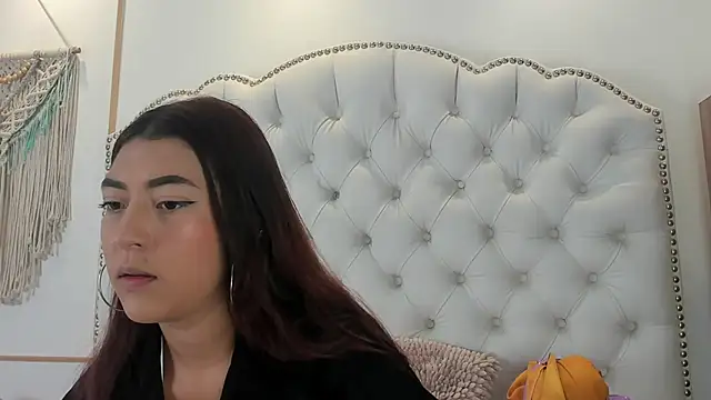 Sara funy online show from 30, 4, 2026