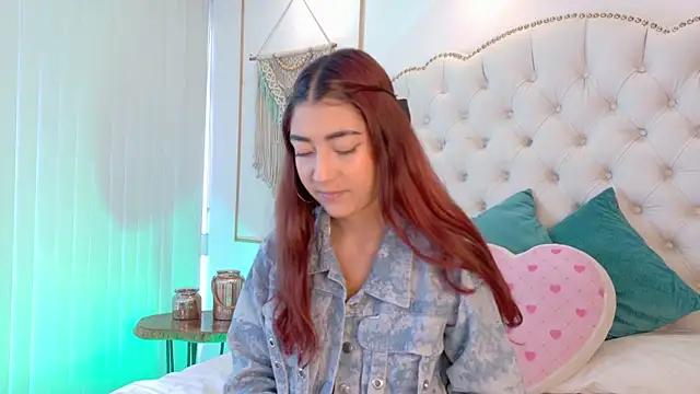 Sara funy online show from 13, 7, 2026