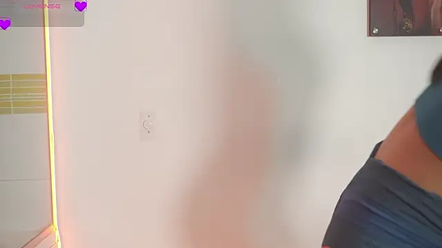 Snapshot of Petitte_Mussa chatting on 7, 3, 2026 Petitte Mussa online show from 7, 3, 2026