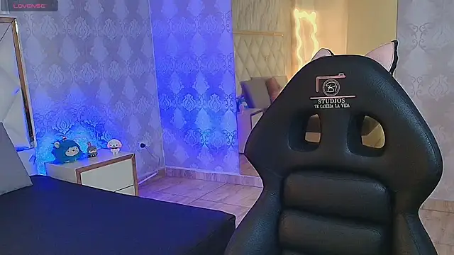 Cloee tay1 online show from 14, 5, 2026
